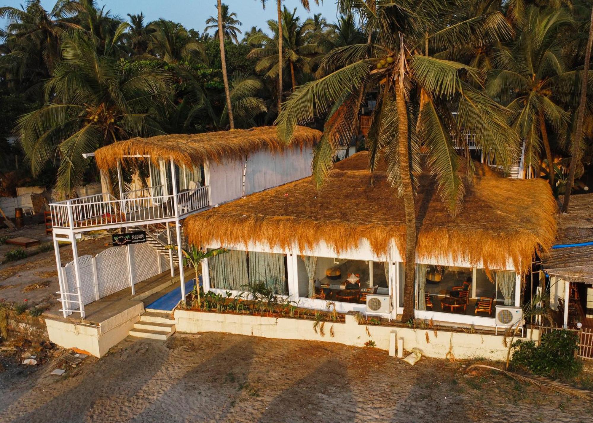 Aqua Beach Stays Ashwem Mandrem Esterno foto