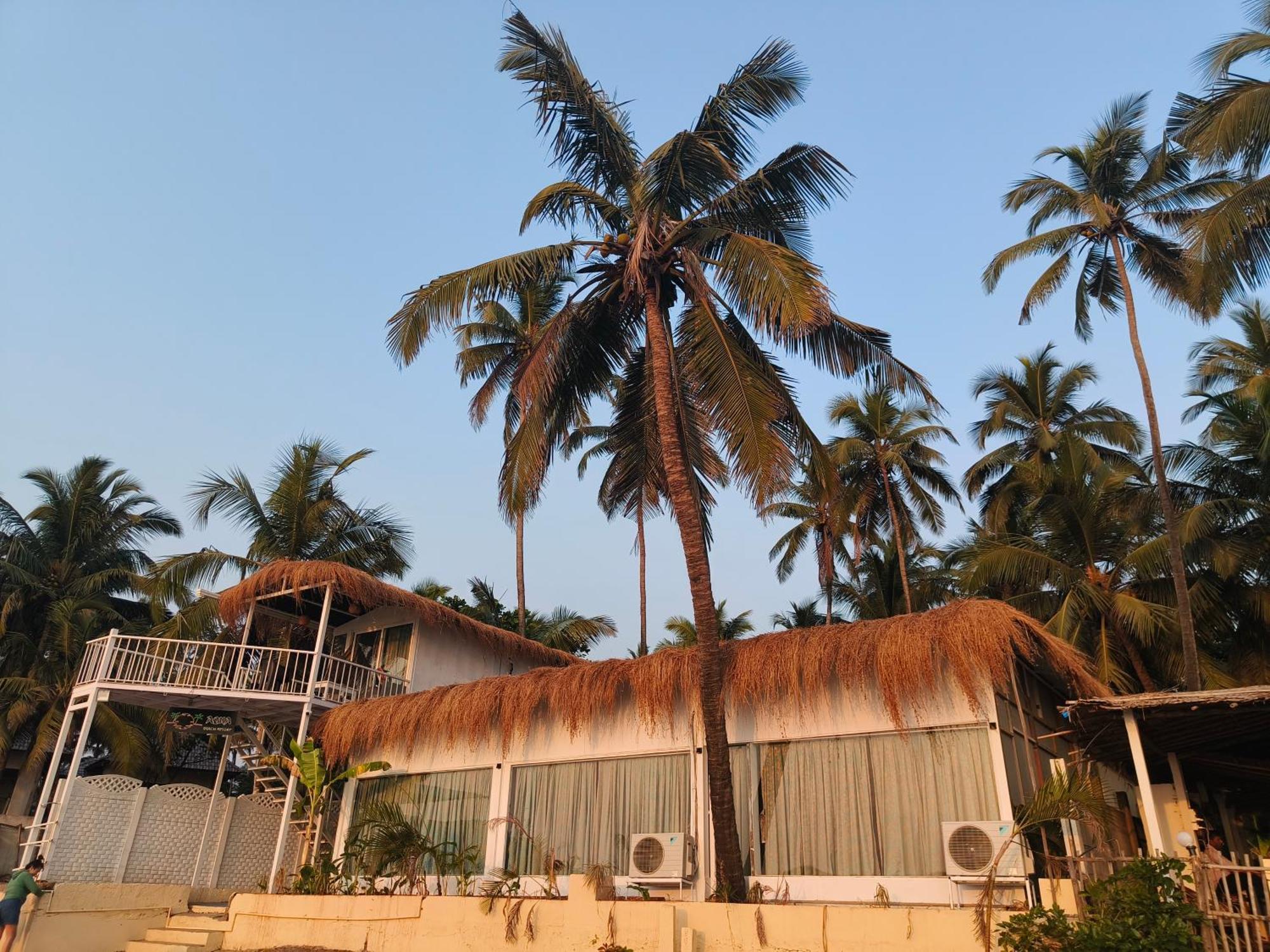 Aqua Beach Stays Ashwem Mandrem Esterno foto