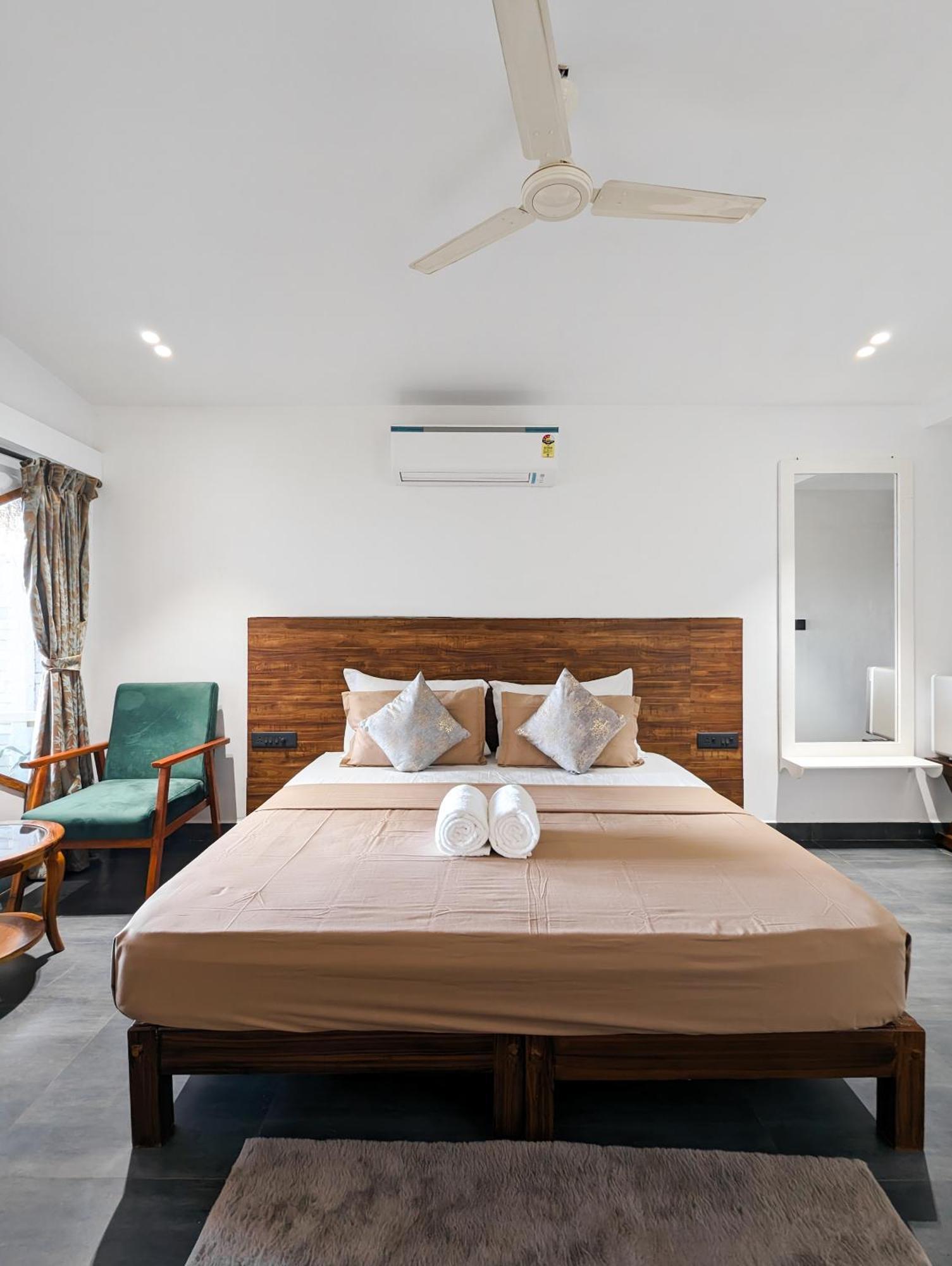 Aqua Beach Stays Ashwem Mandrem Esterno foto